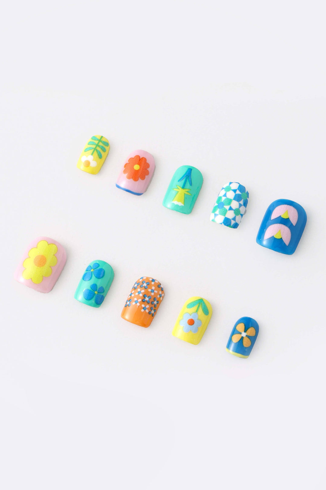 Flower Block by Priyanka Batra - Press-on Nails