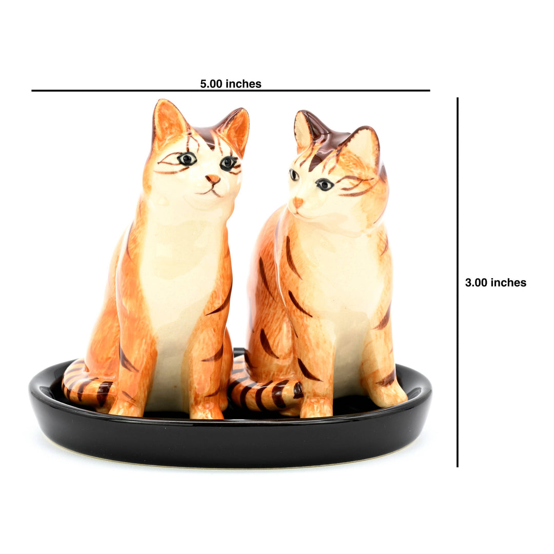 SP9131 SALT AND PEPPER SHAKER Orange Tabby