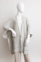 Load image into Gallery viewer, Cozy Chunky Ribbed Knit Pocket Ruana