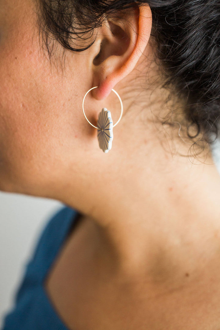 Pinstripe Pinwheel Hoops J003