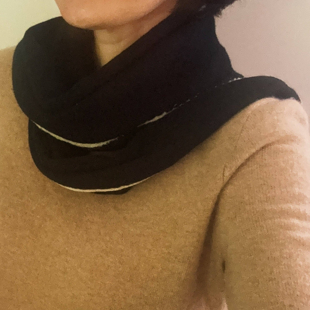 Slim Minimalist Knit Scarf – Two-Tone &amp; Striped EY76