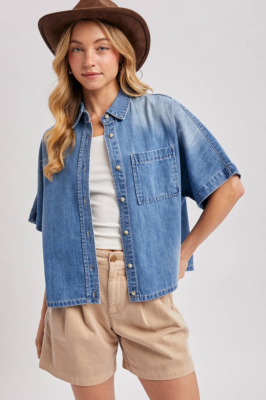 DENIM BUTTON DOWN SHORT SLEEVE BOXY SHIRT BV829