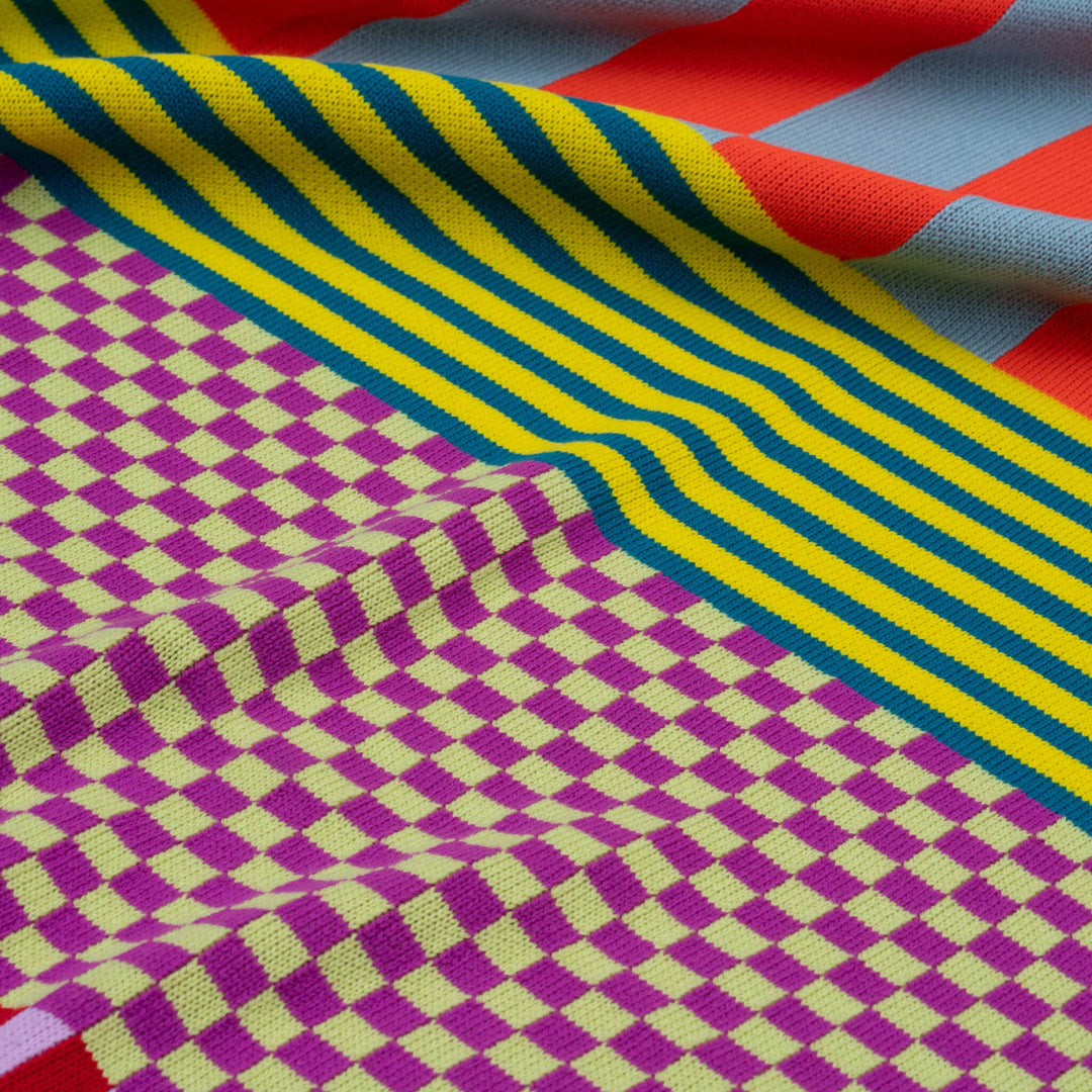 Pattern Patch Throw VLT44