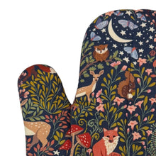 Load image into Gallery viewer, Forest Friends Oven Mitt CW22