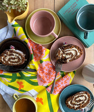 Load image into Gallery viewer, Allium Tea Towel