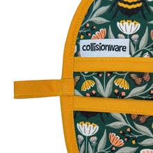 Load image into Gallery viewer, Bumble Bee Garden Mini Pincher Mitt CW88