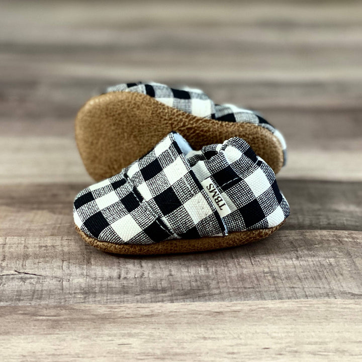 Black And White Buffalo Check Angled Moccasins TB225