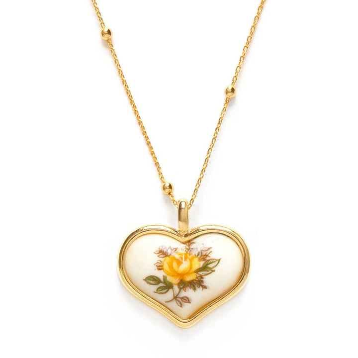 Vintage Porcelain Heart Necklace AMN43