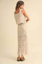 Load image into Gallery viewer, T5515ST   FLOWER CROCHET SLEEVELESS TOP