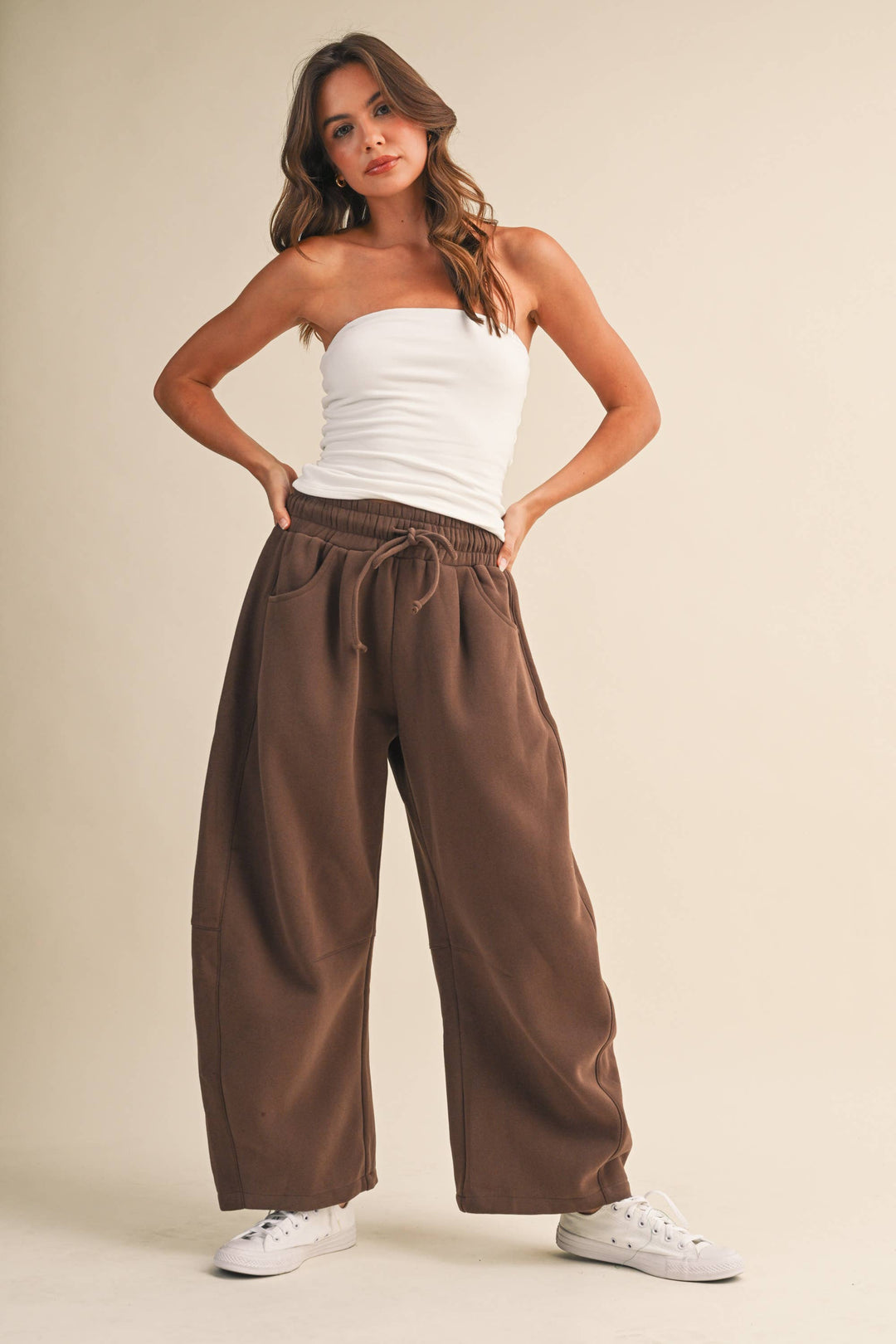 IP1447 BARREL SWEATPANTS