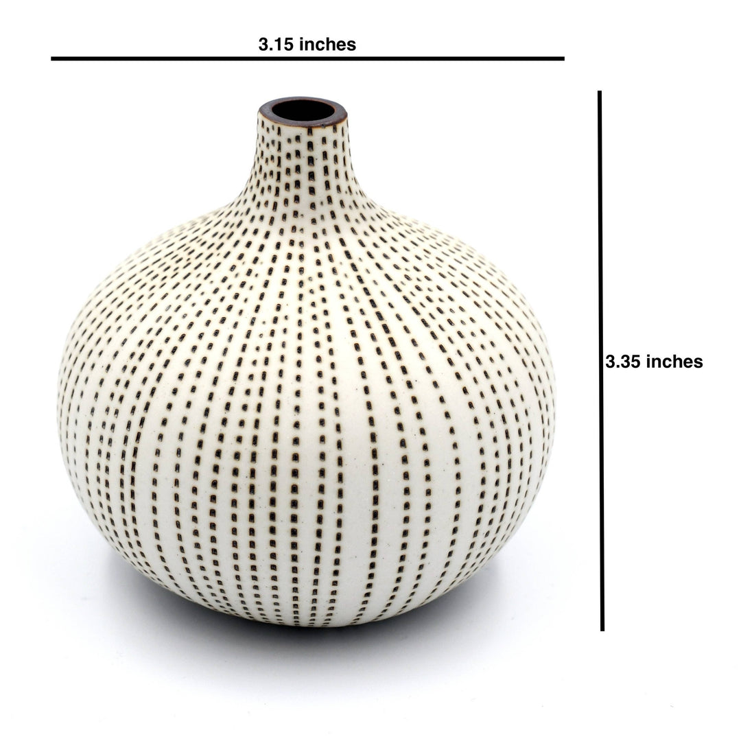 524W23 CONGO TINY L-Handcrafted Porcelain Bud Vase
