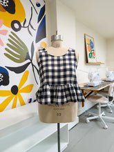 Load image into Gallery viewer, Simple Tank for Beginners