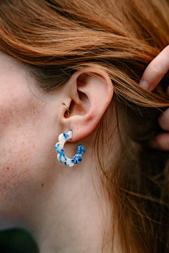 Flora Mini Hoops - Greek Goddess Blue // Flower Summer SS527