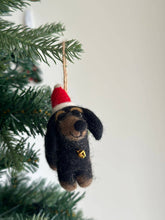 Load image into Gallery viewer, Felt Dachshund Dog with Christmas Hat GN27