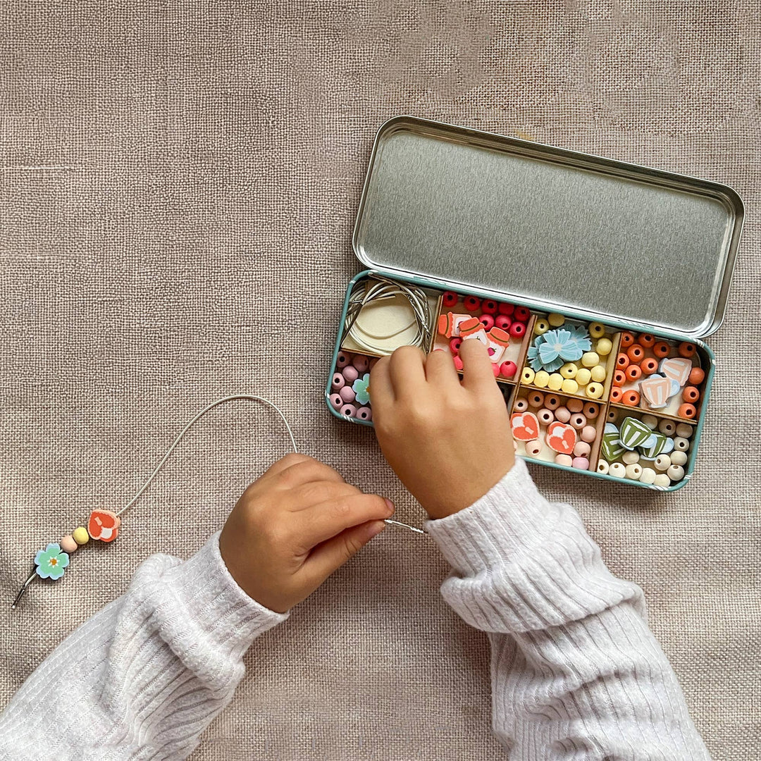 Tiny Trinkets Beading Kit