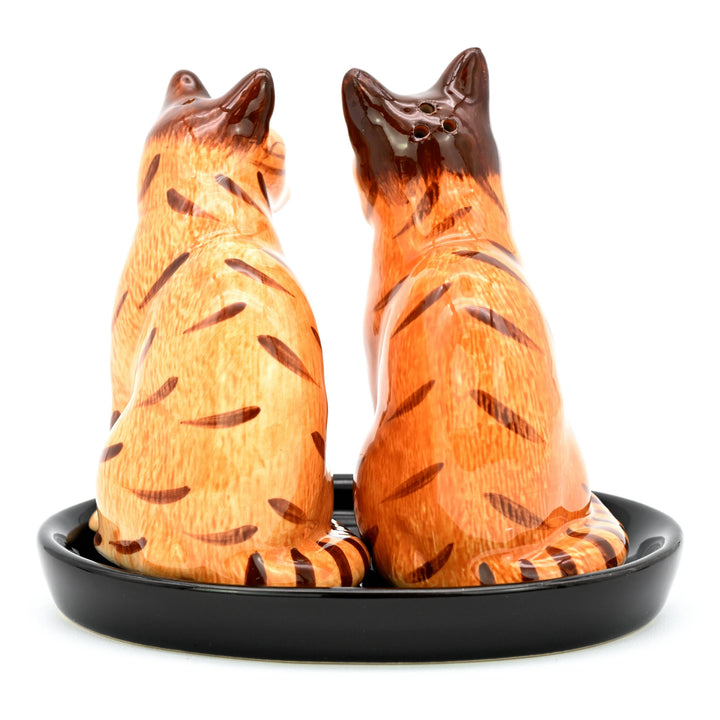SP9131 SALT AND PEPPER SHAKER Orange Tabby