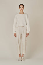 Load image into Gallery viewer, CROP SWEATER