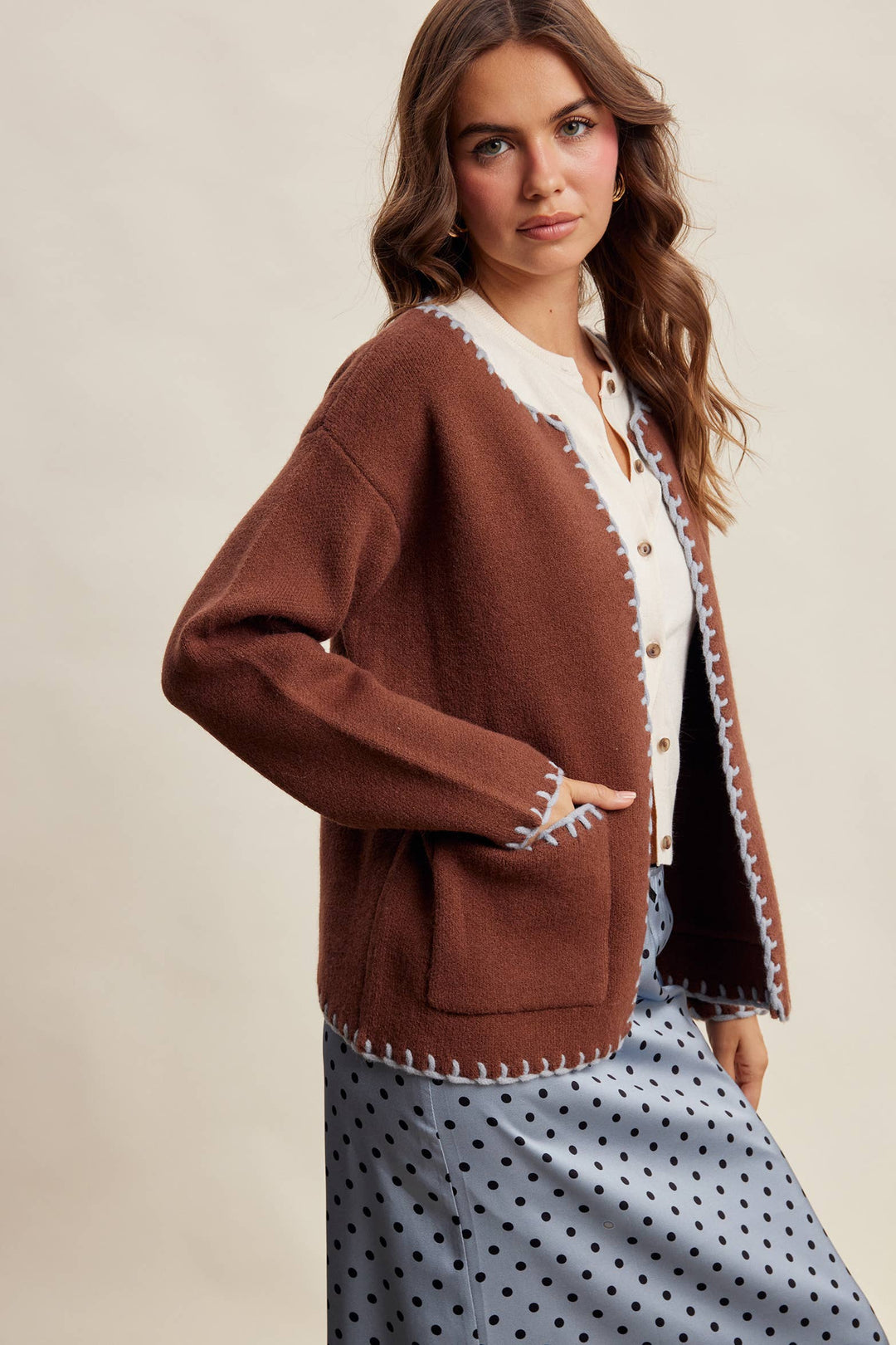 Contrast Whipstitch Knit Cardigan LSW1066
