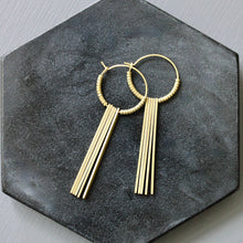 Load image into Gallery viewer, JLTE25 brass geometric hoop earrings
