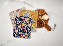 Load image into Gallery viewer, UNpaper® Towels: Mixed Prints