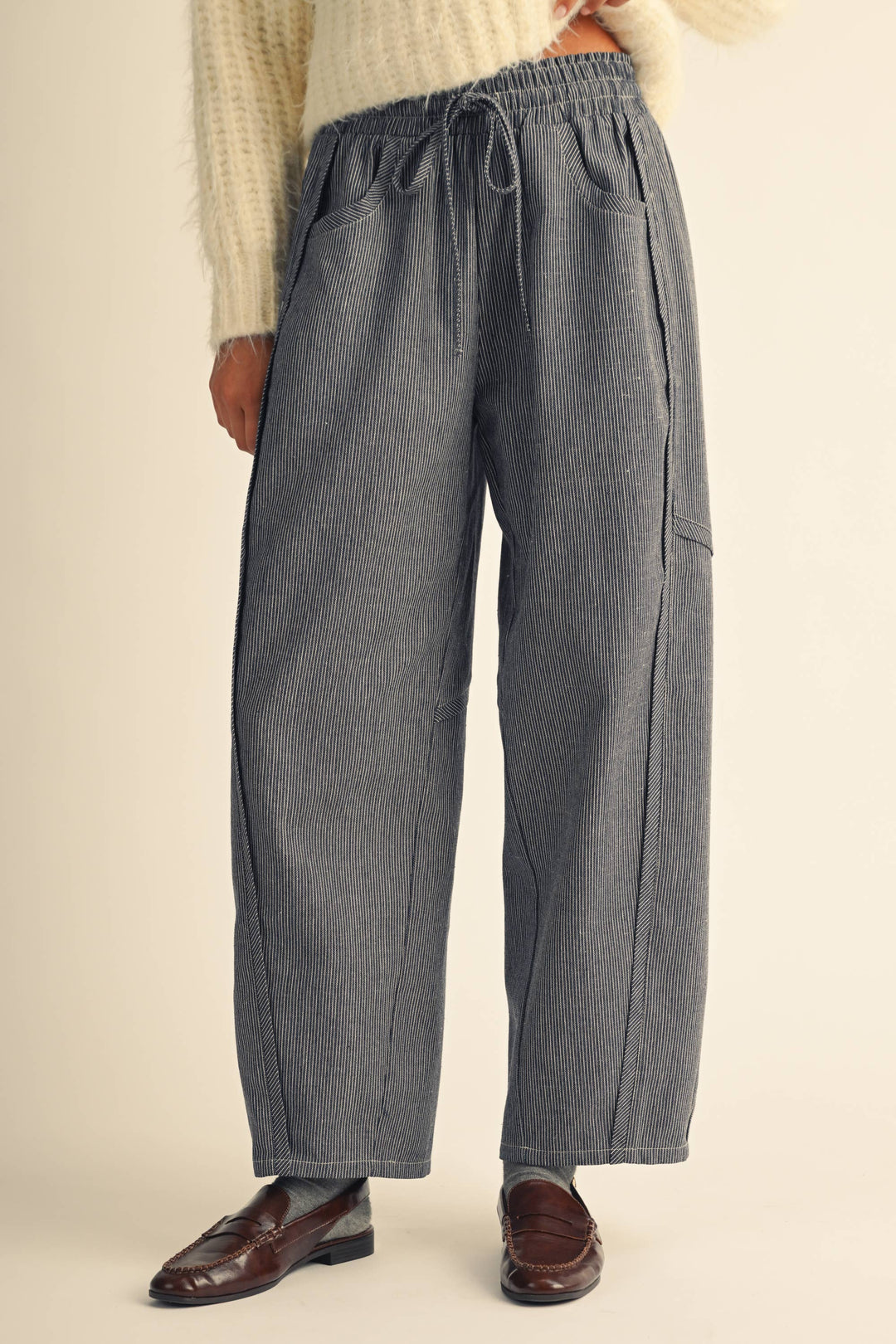 722IK Utility Barrel Leg Pants