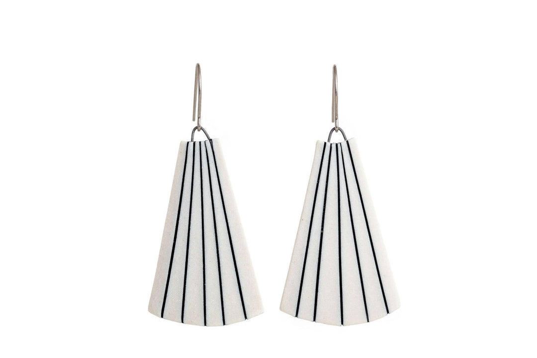 Pinstripe Fan Drops J001