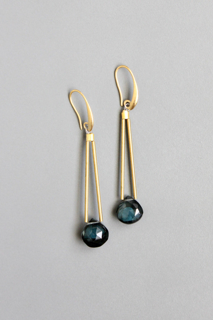 NDNE15 London blue topaz quartz geometric earrings