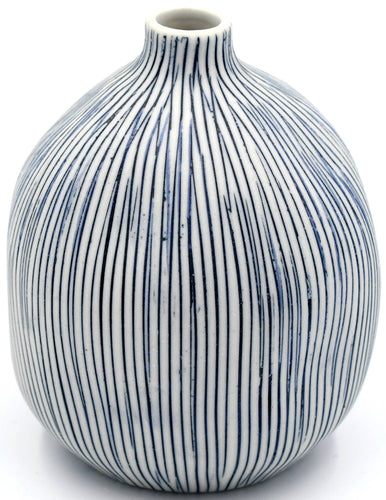 1415W27 GUGU SAG S-Handcrafted Porcelain Bud Vase