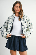 Load image into Gallery viewer, Floral Print Fluffy Fleece Jacket - BM811