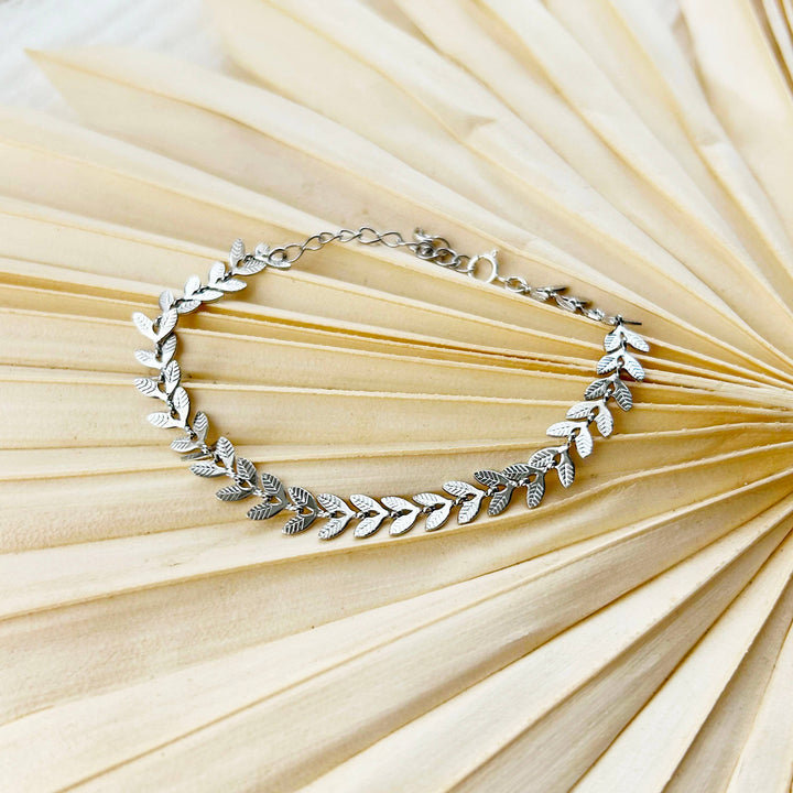 Dainty Leaf Bracelet-Silver KT972