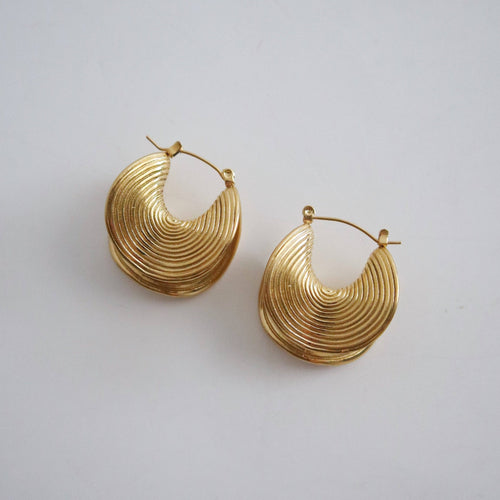 Devon Folded Hoops | Gold Statement Hoops JJ205