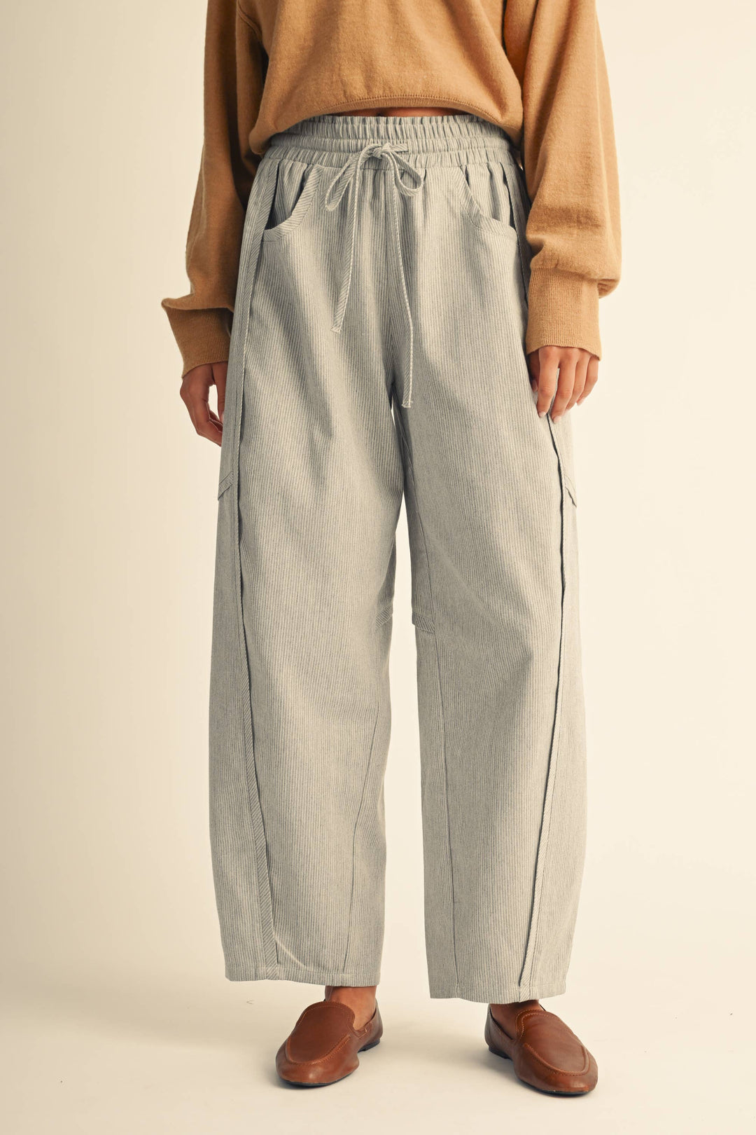722IK Utility Barrel Leg Pants