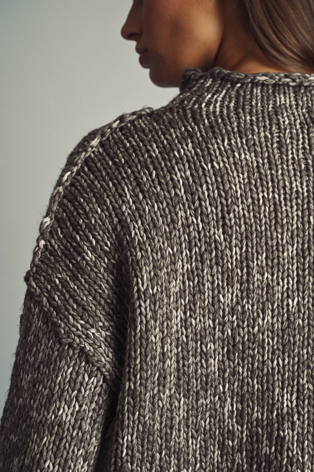 T673   ROLL HEMMING LONG SLEEVE SWEATER TOP