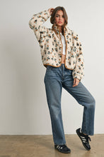 Load image into Gallery viewer, Floral Print Fluffy Fleece Jacket - BM811