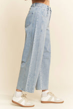 Load image into Gallery viewer, PATCH POCKET WIDE LEG CULOTTE DENIM BARREL PANTS