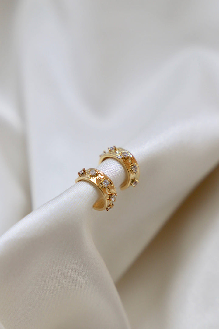 CZ STAR THICK HOOPS KW992