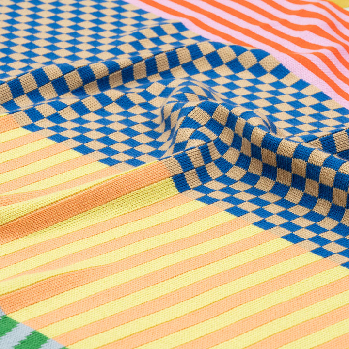 Pattern Patch Throw VLT44