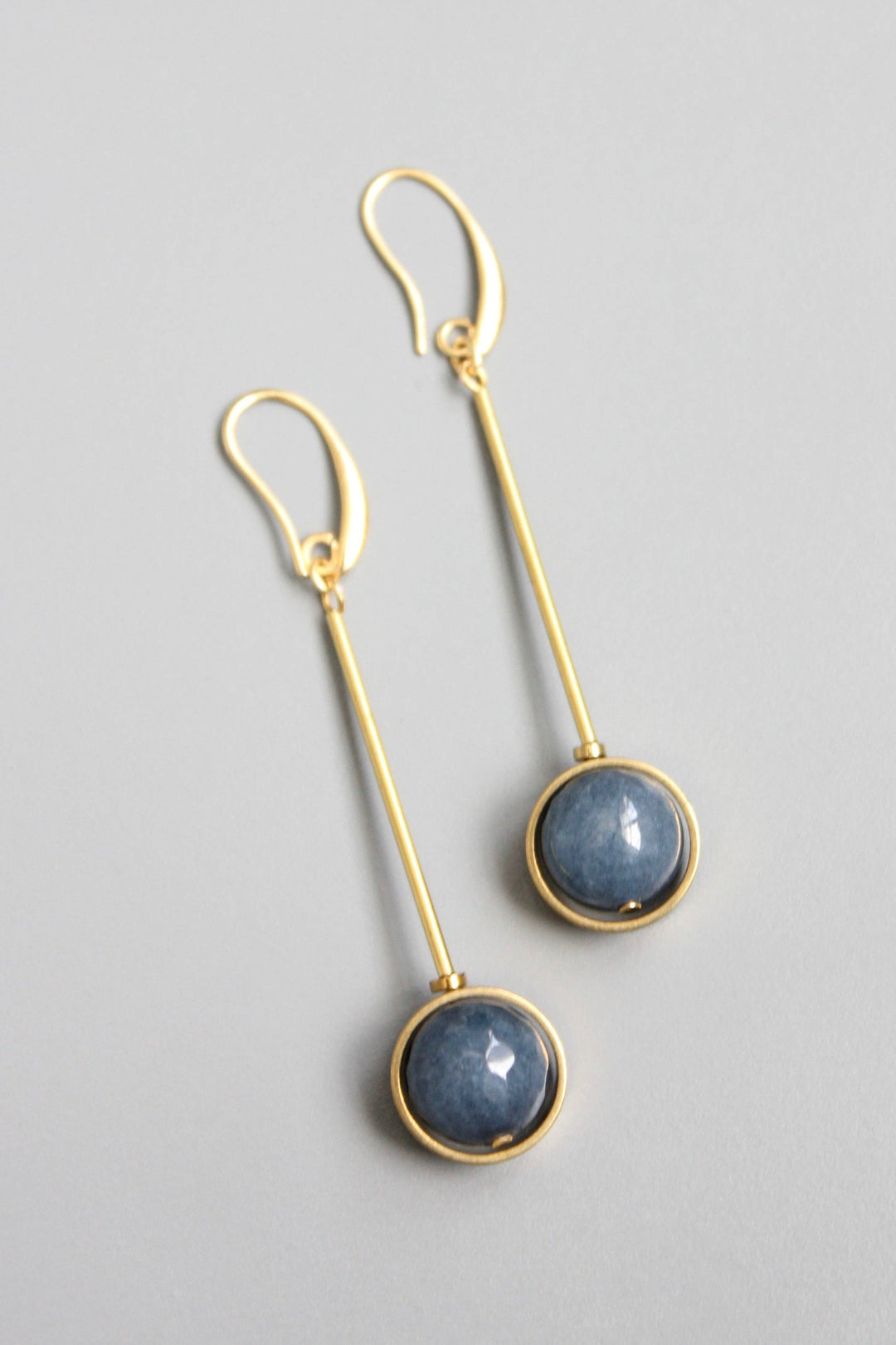 NDNE17 Navy blue geometric earrings