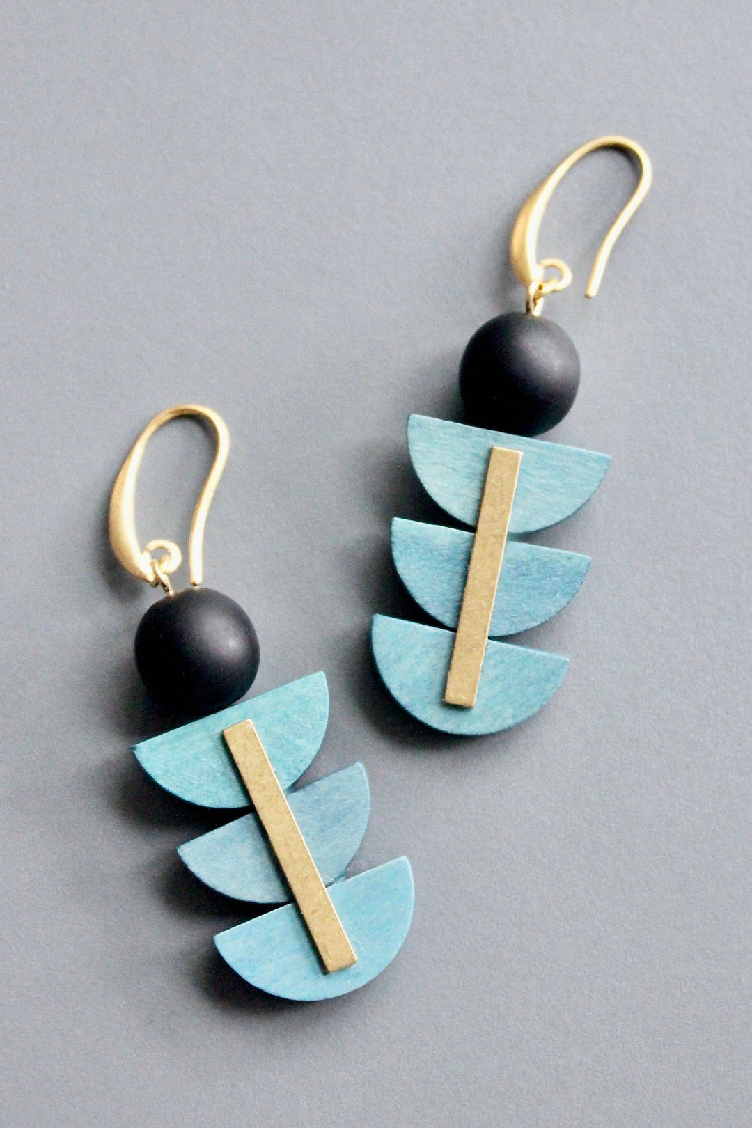 HYLE36 Geometric Artdeco painted wood earrings