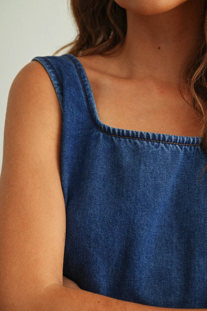 T5870ST   SOFT DENIM SLEEVELESS TOP