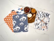 Load image into Gallery viewer, UNpaper® Towels: Mixed Prints