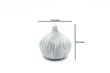 Load image into Gallery viewer, 192W27 CONGO TINY S-Handcrafted Porcelain Bud Vase