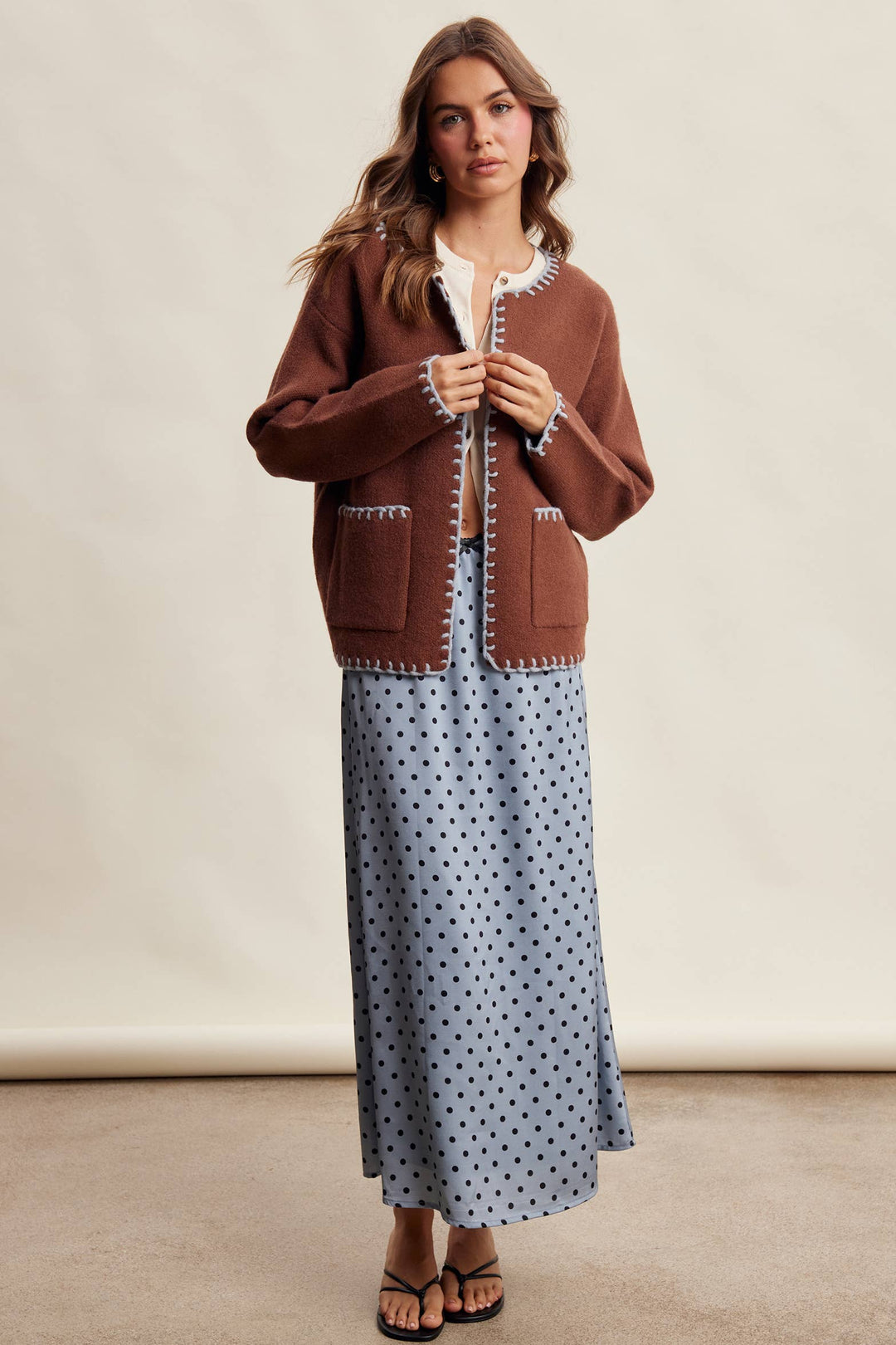 Contrast Whipstitch Knit Cardigan LSW1066