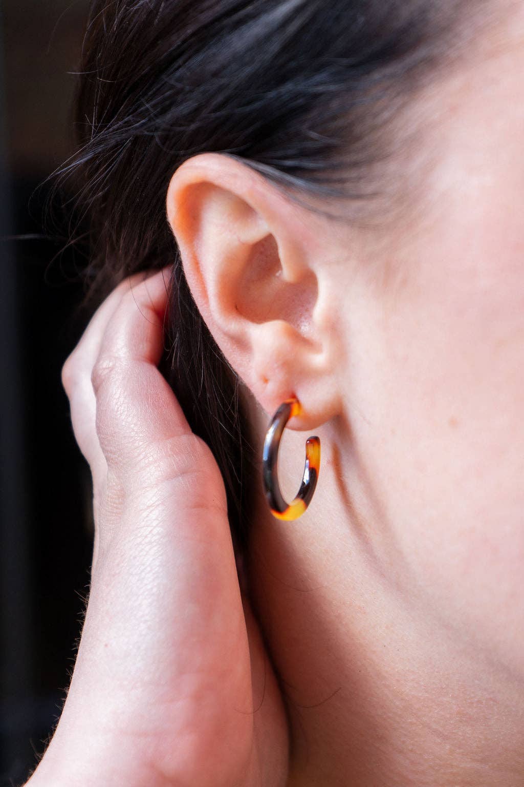 Cam Mini Hoops - Tortoise // Jewelry, Earrings, Fall SS992