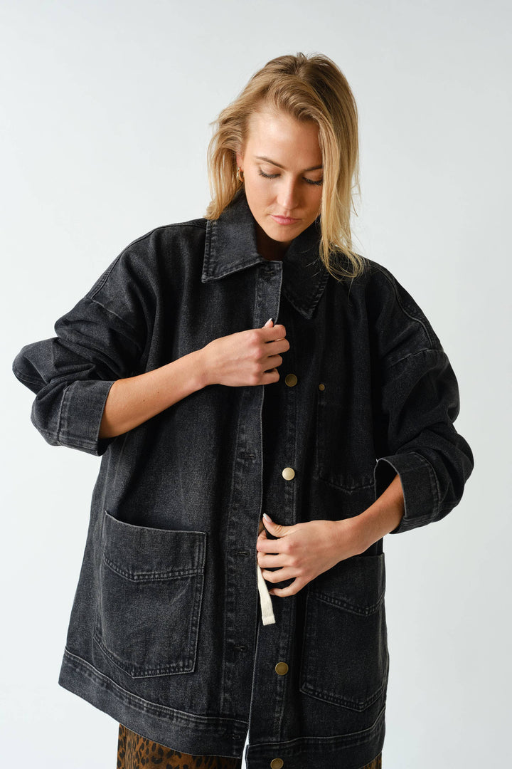 Boxy-Cut Denim Jacket KJ55
