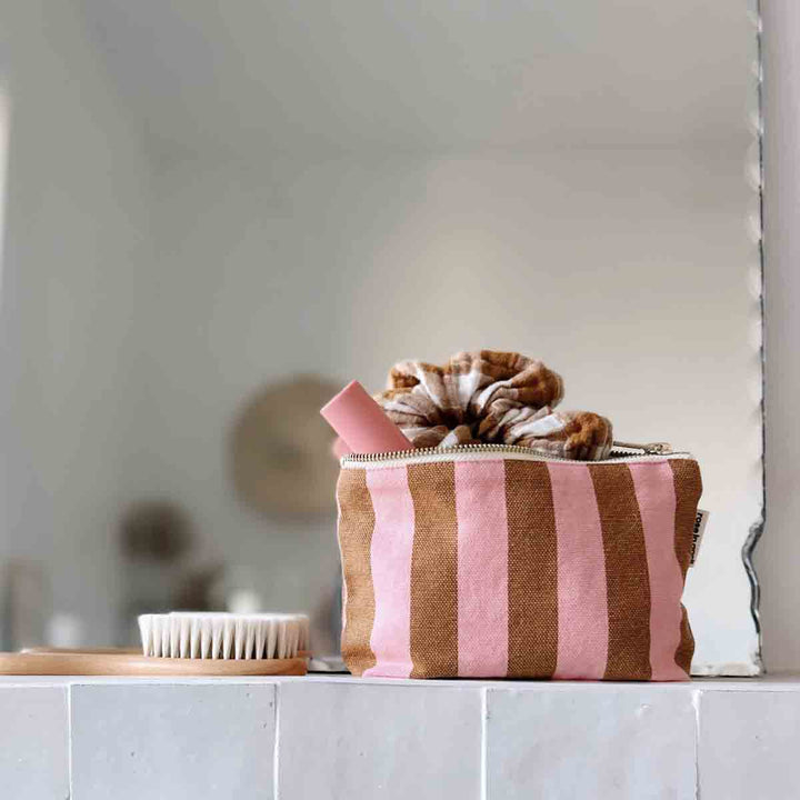 POUCH SOFIA STRIPES CARAMEL / STRAWBERRY