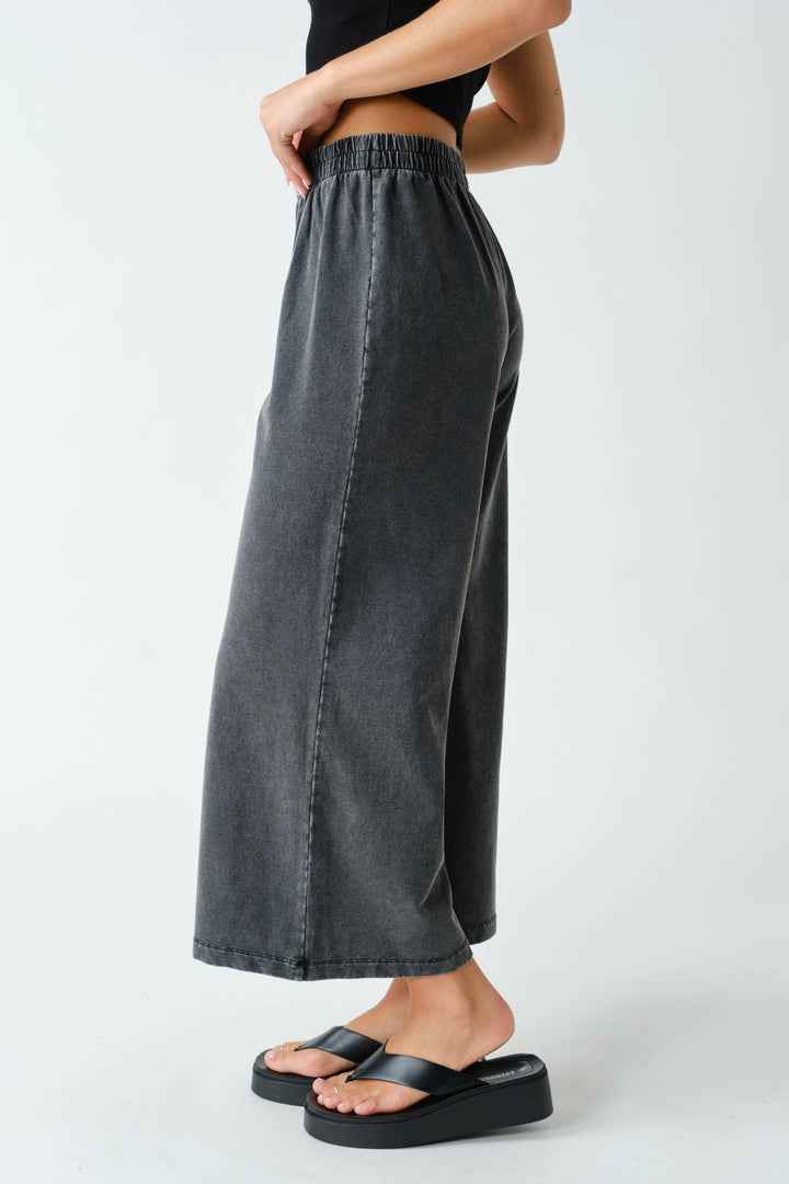 Daydrift Stretch-Denim Knit Pants MN6