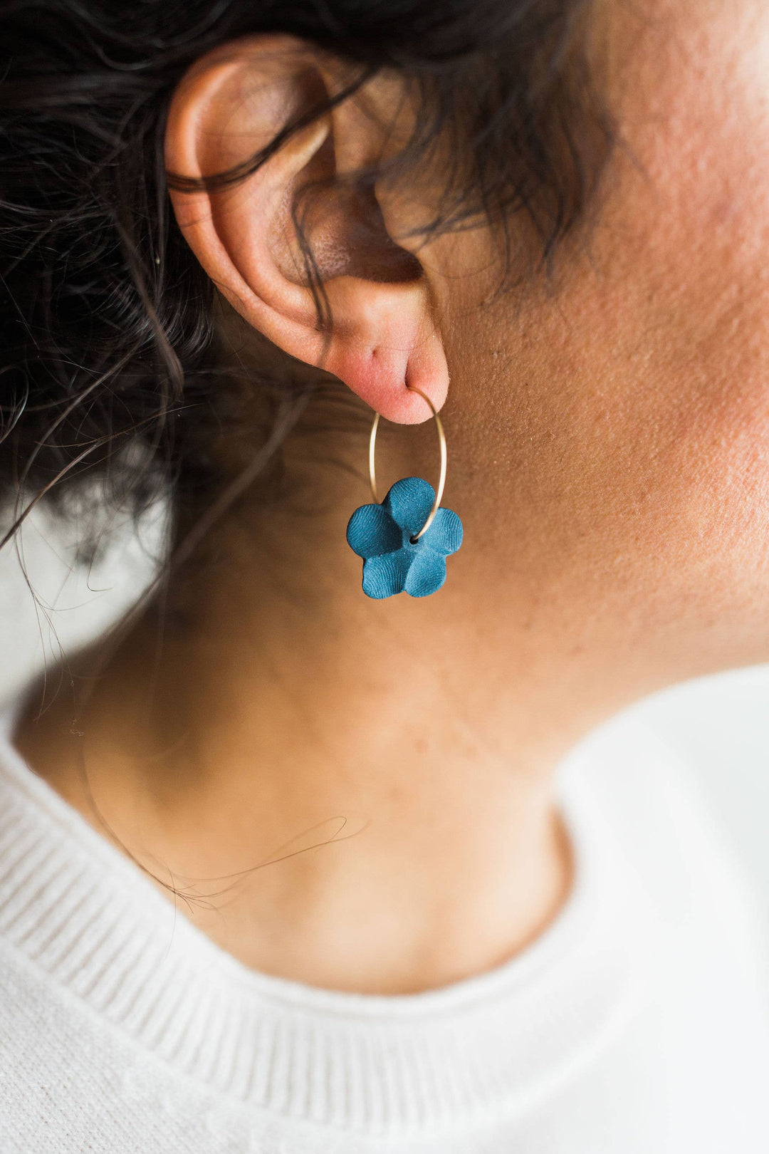 Flower Hoops J239