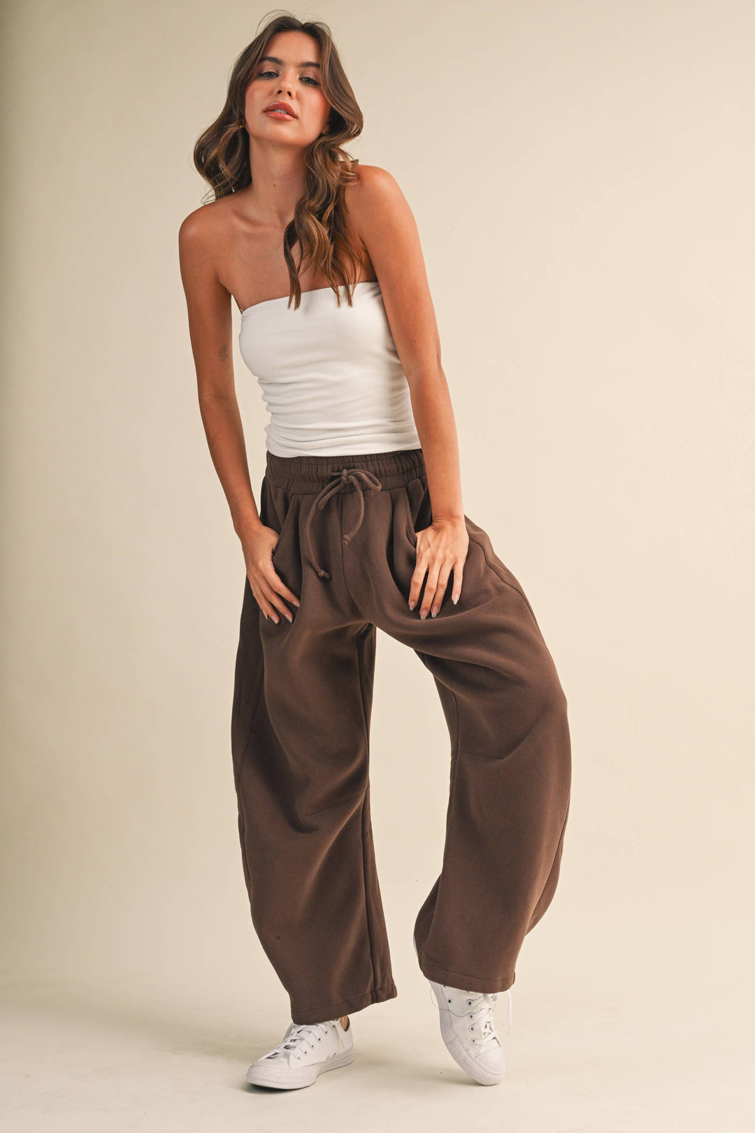 IP1447 BARREL SWEATPANTS