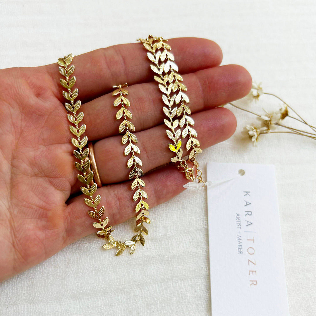 Dainty Leaf Necklace KT29